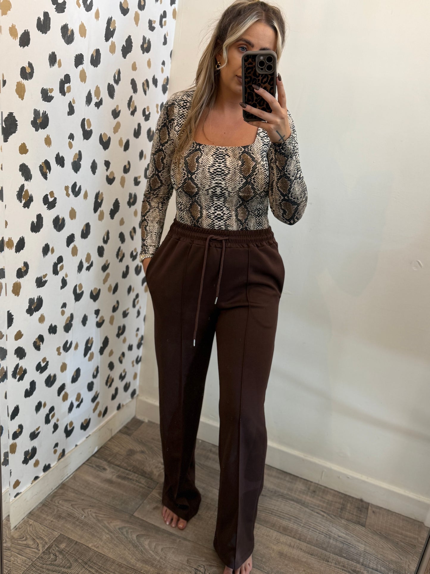 Pleat Joggers
