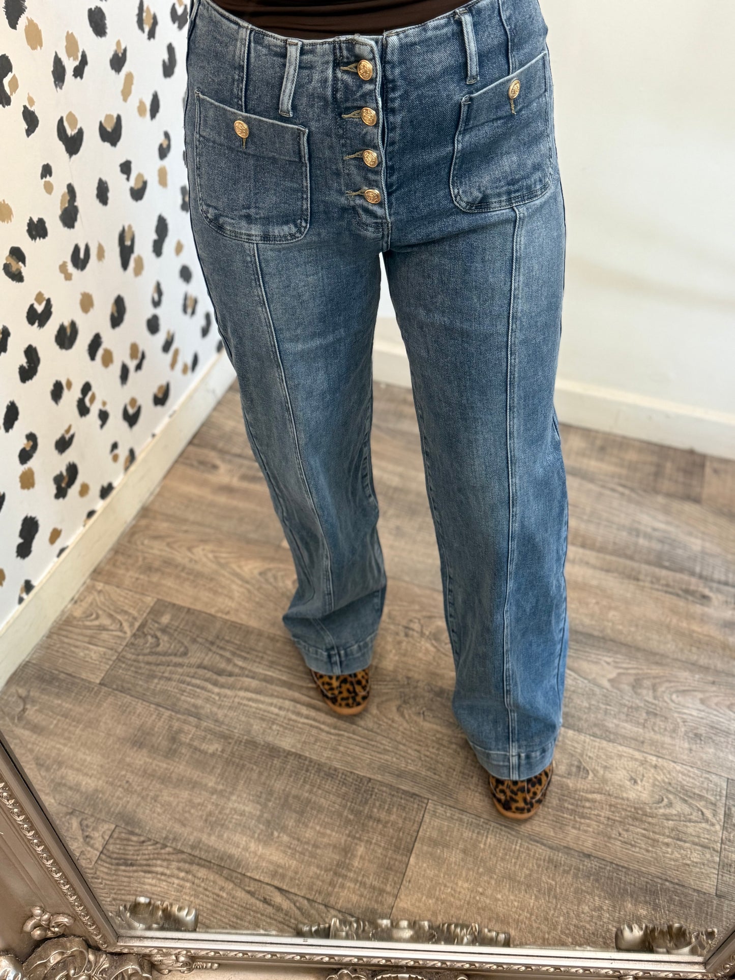 Button up Jeans
