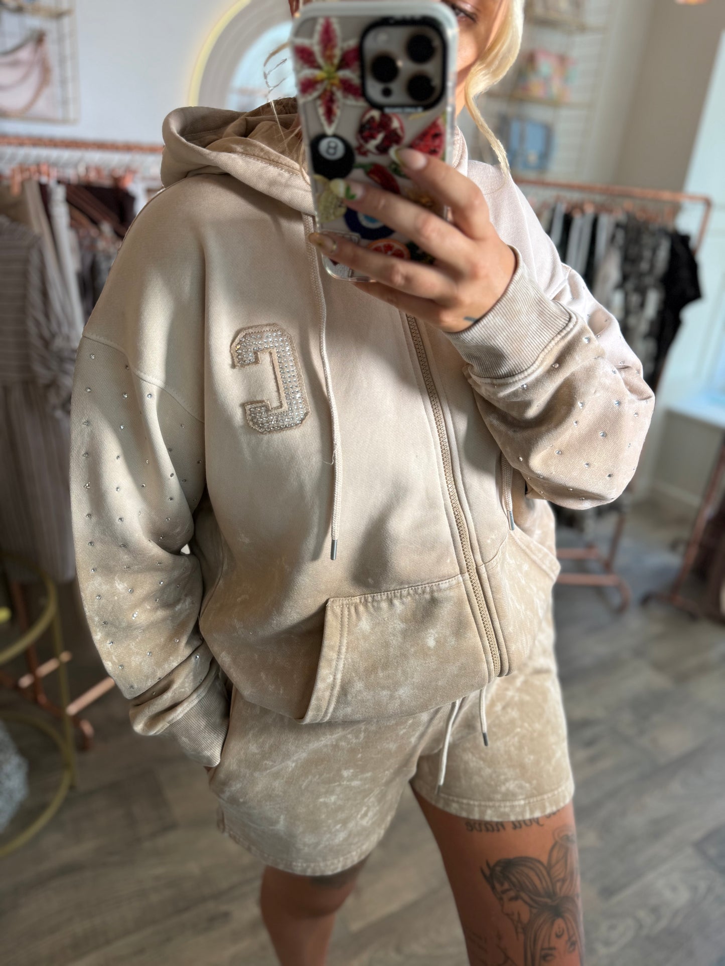 The CASUAL LUXE Lounge Set
