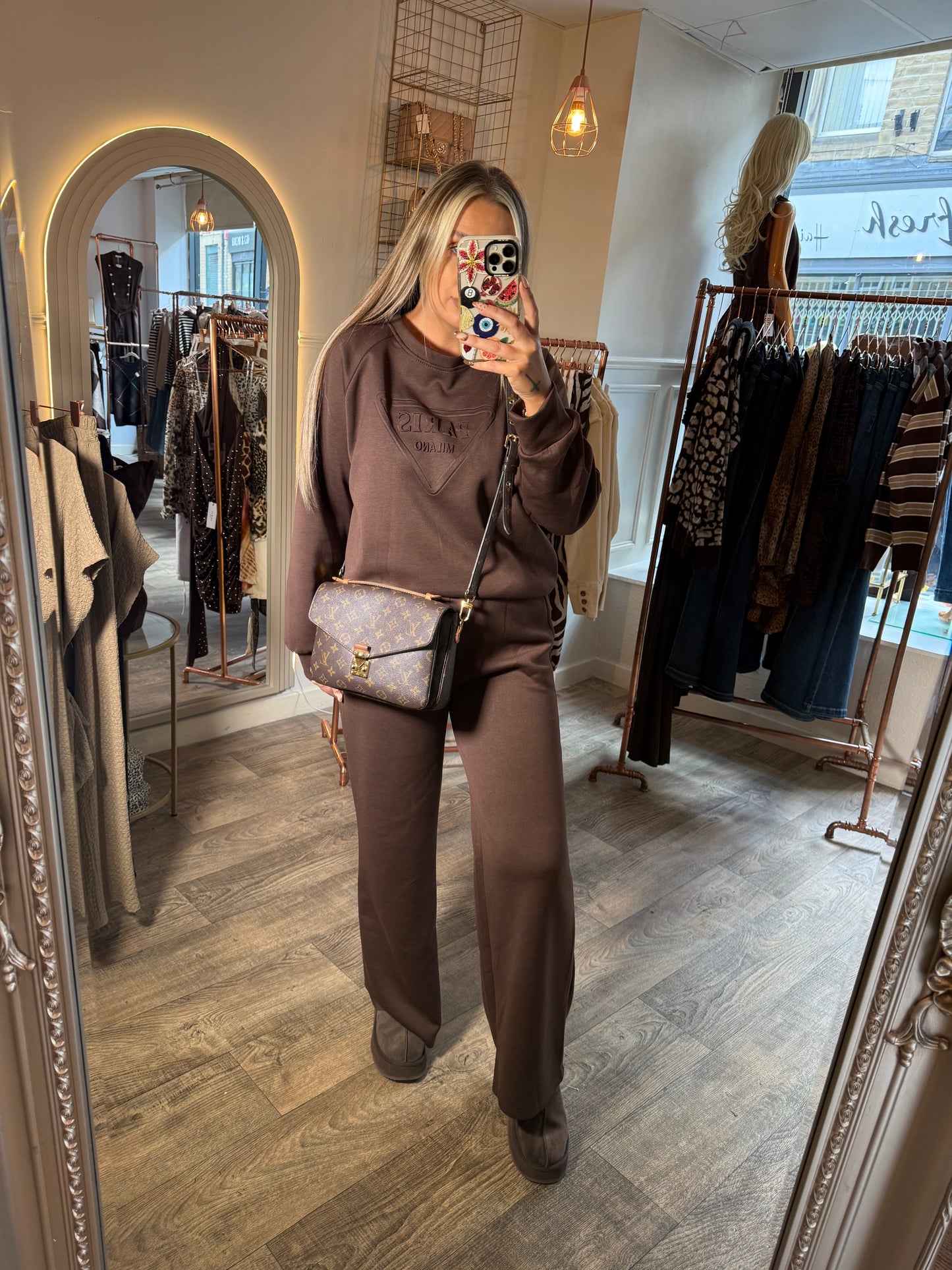 Paris Lounge Set Brown