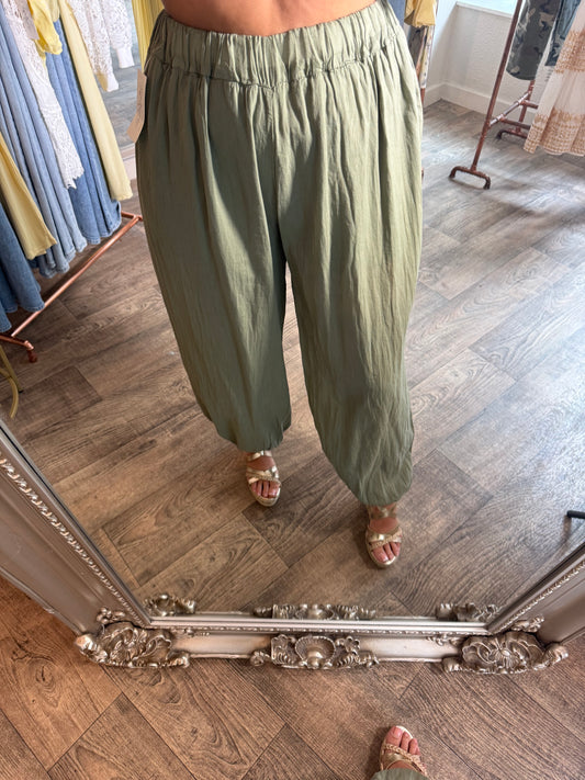 Khaki Baggy Pants