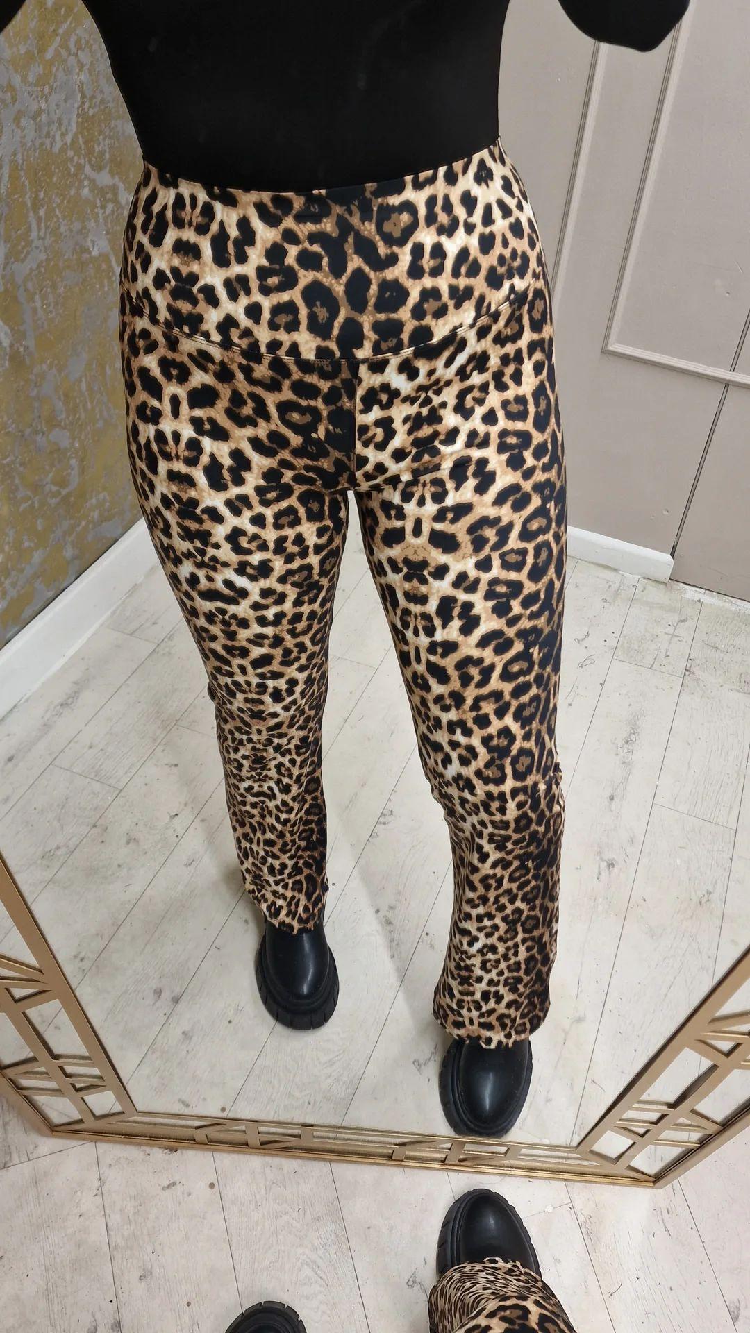 Leopard Kickflare Leggings