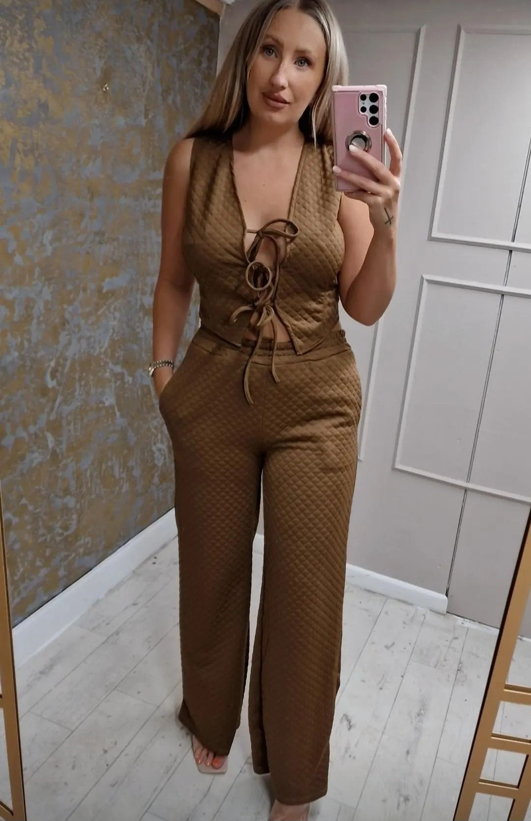 Tan BowTye Set